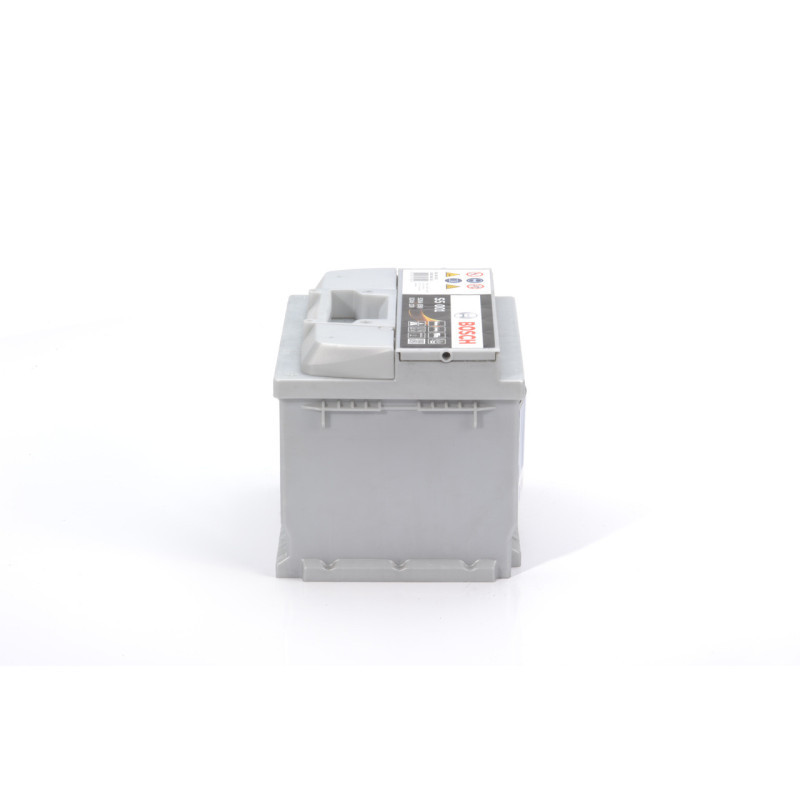 Autobatéria BOSCH S5 0 092 S50 010 12V 52Ah 520A